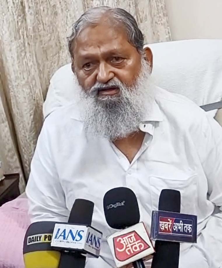 EXEN Harish Goyal Suspended for Entering Prestigious Ambala Club Wearing Shorts– Energy Minister Anil Vij